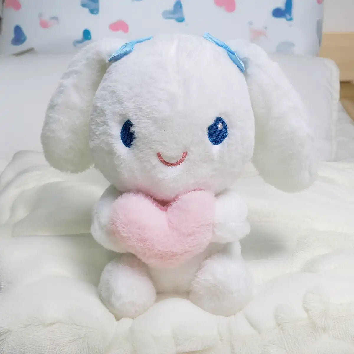 Peluche Cinnamoroll con Corazón 20cm